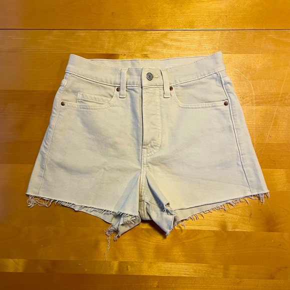 Old Navy Pants - Old Navy High-Waisted Button Fly Sky-Hi A-Line Cut Off Denim Shorts Size 4